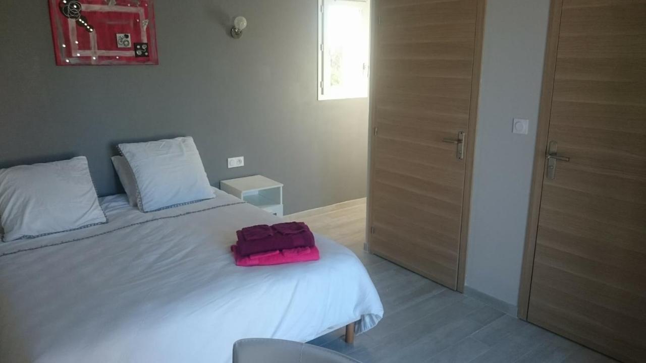 Bed and Breakfast Les Figues Caromb Екстер'єр фото